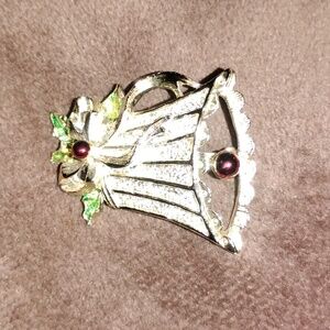 Vintage Christmas Brooch